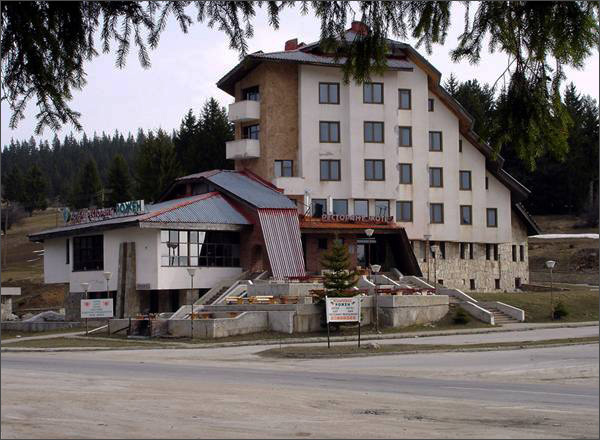 Description: Description: C:\htm\WEB_NAO\galleries\fr17_files\image17011.jpg