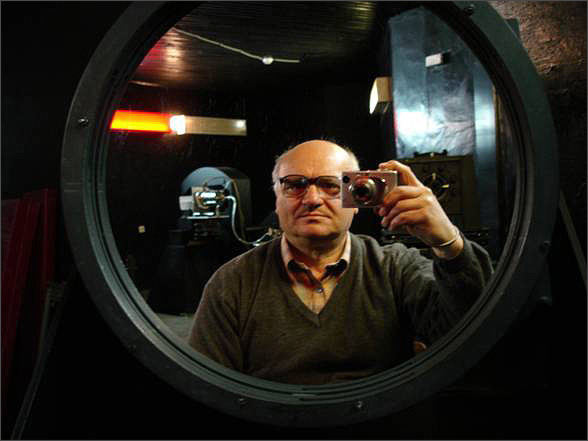 Description: Description: C:\htm\WEB_NAO\galleries\fr3_files\image8016.jpg