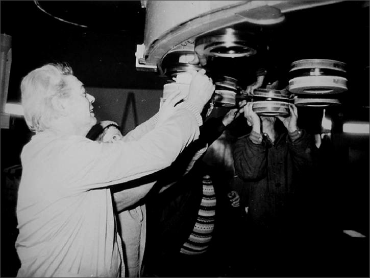 Description: D:\htm\WEB_NAO\history\fr2_files\image918.jpg