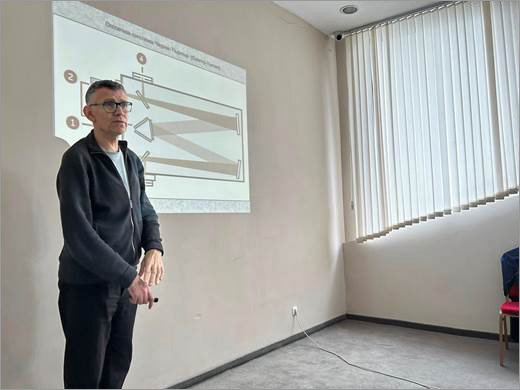 Description: ../../../594288693_1270328101792923_6813464642618290364_n.jpg