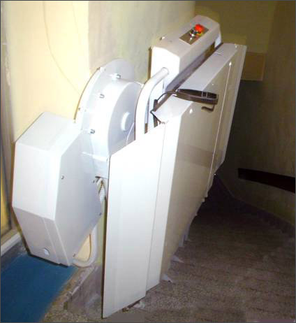 Description: C:\htm\WEB_NAO\news\fr4_files\image2002.jpg